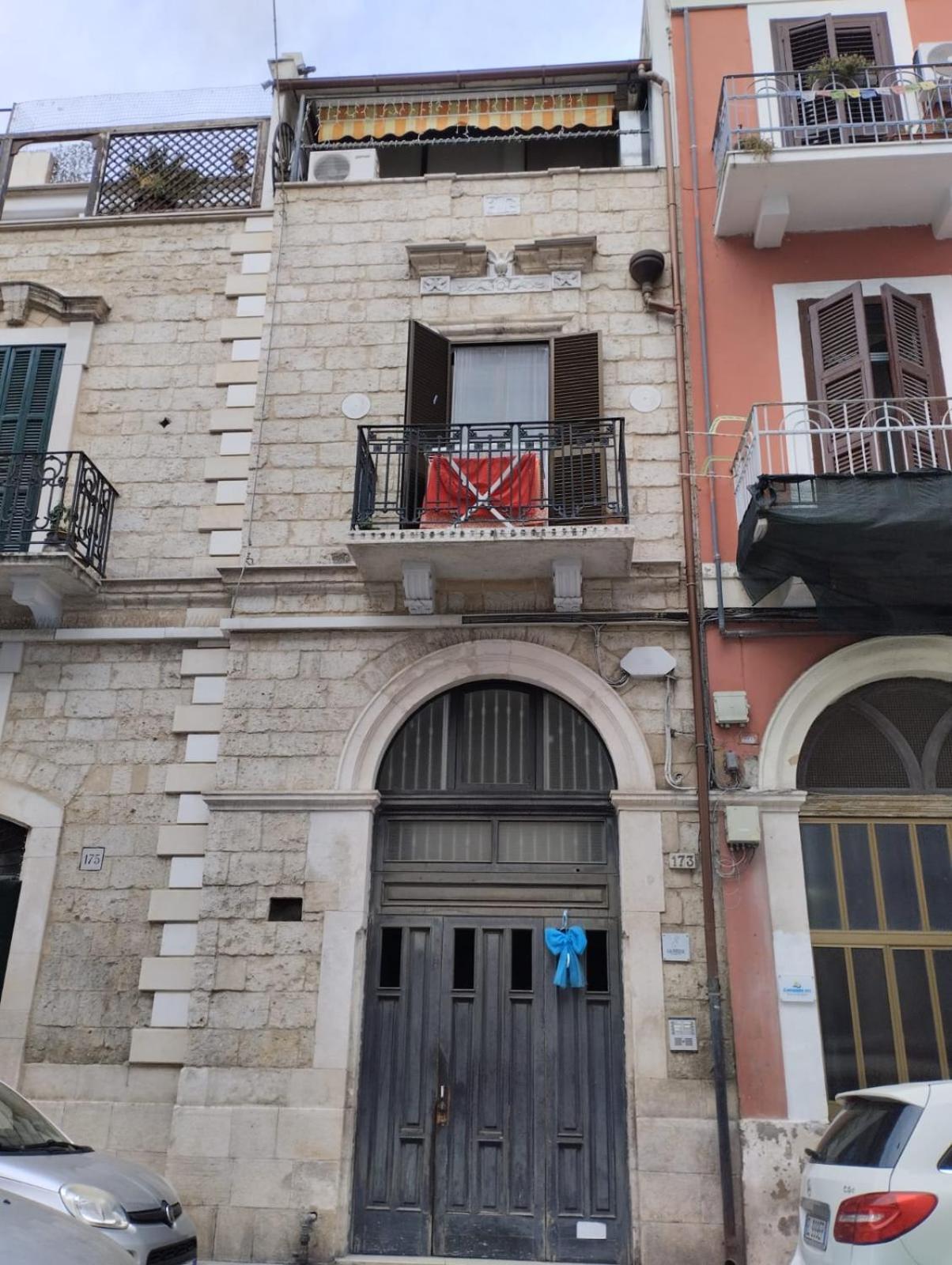 Hotel La Pieza Bari Exterior foto